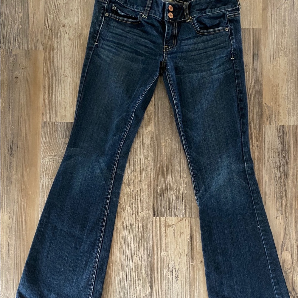 AMERICAN EAGLE ARTIST JEANS